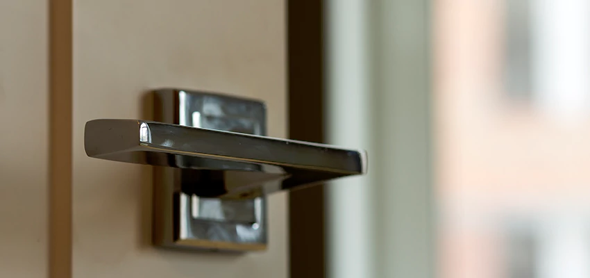Door Lever Knob Repair in Desert Hot Springs, California