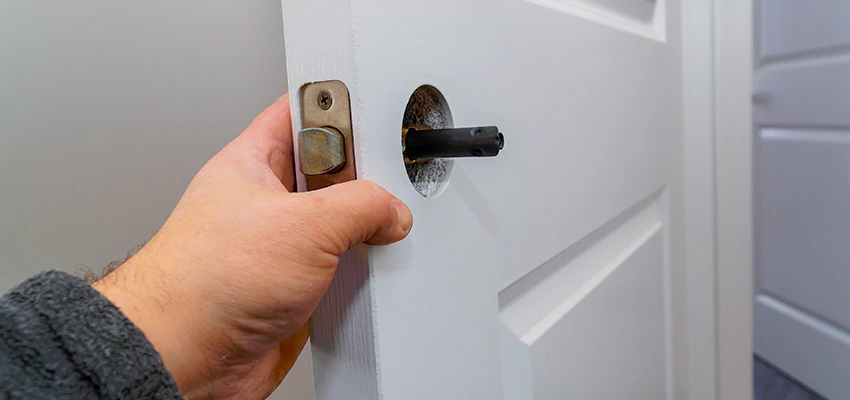 Nighttime Locksmith For Lock Repair in Desert Hot Springs, CA